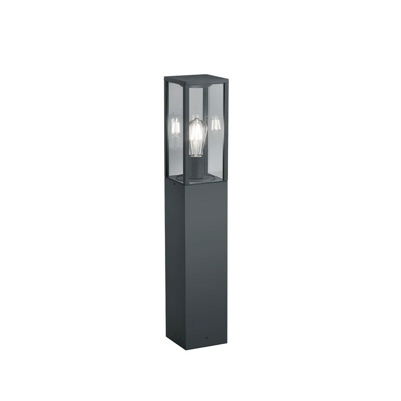 Valleystone aluminium pathway light with modern design, outdoor landscape lighting fixture by TheChandelierCo.